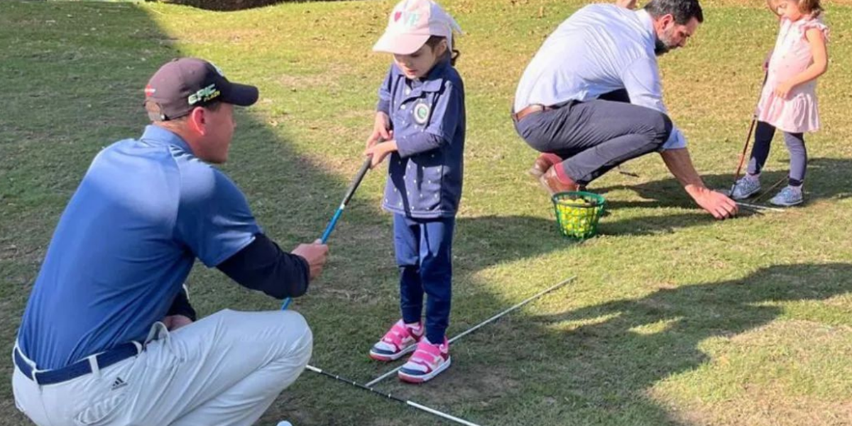 Golfe Jr. do PACC tem aulas de Baby Golfe